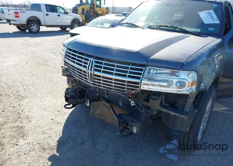 2013 Lincoln Navigator L из США, поврежденный, VIN 5LMJJ3H56DEL03160